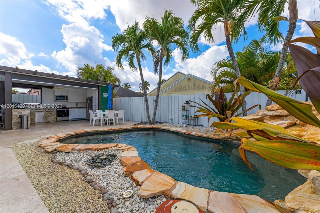 15480 SW 144th Ave, Miami, FL 33177 Photo