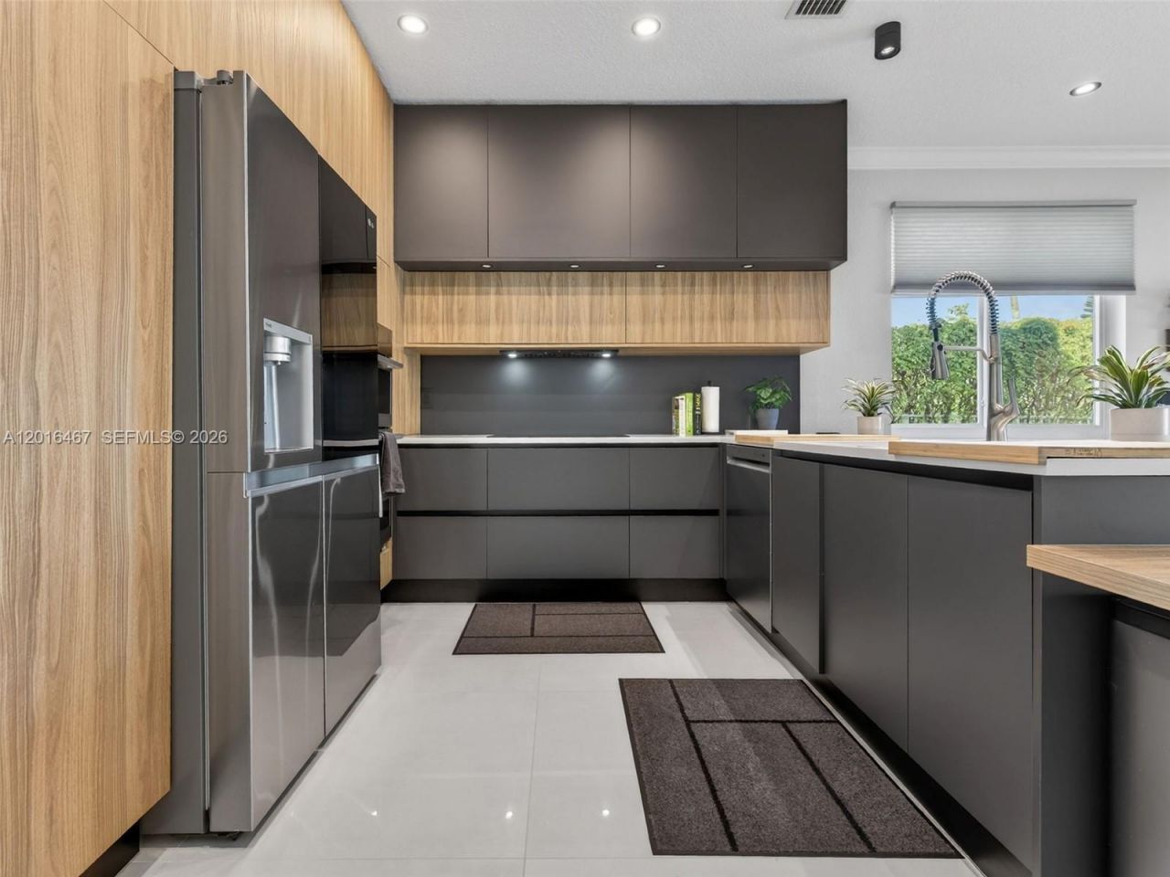 250 Conservation Dr, Weston, FL 33327 Photo