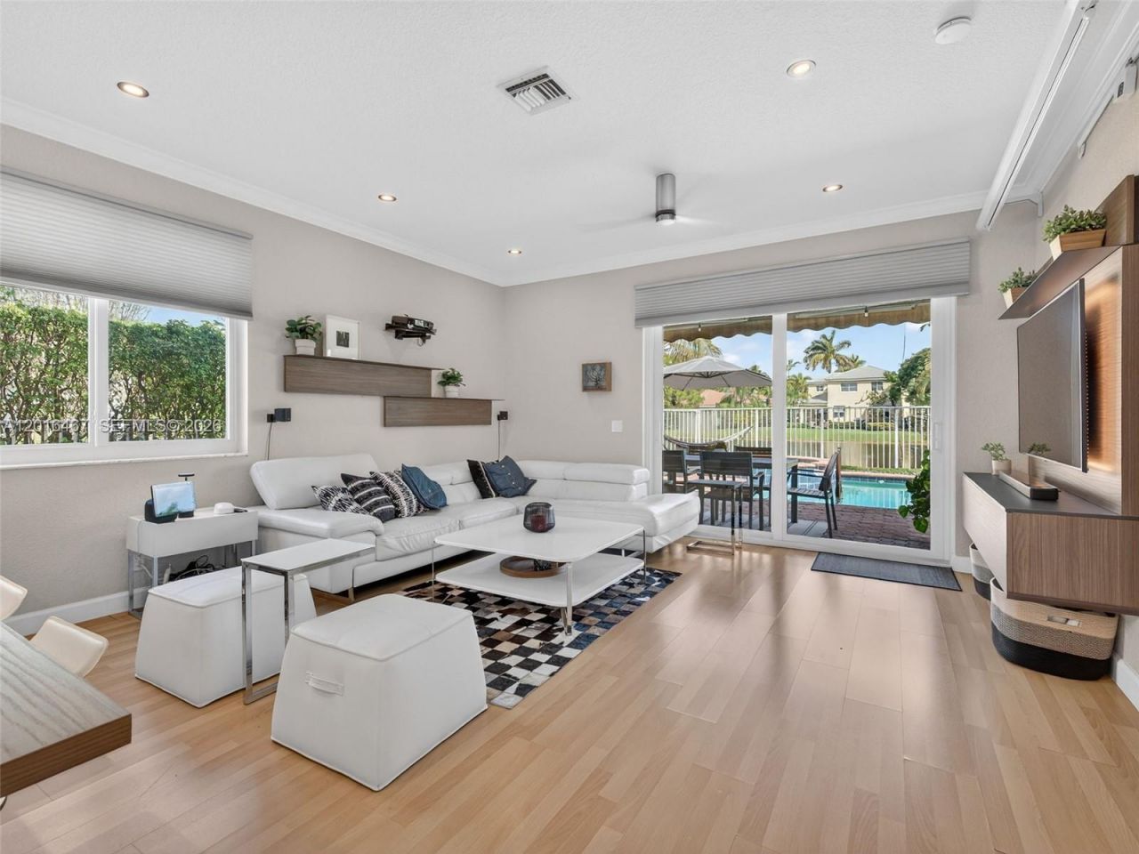 250 Conservation Dr, Weston, FL 33327 Photo