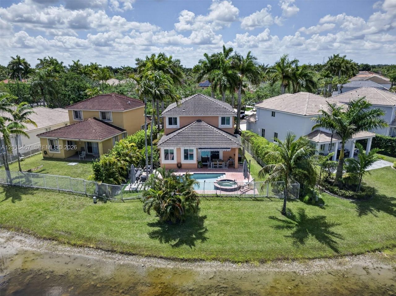 250 Conservation Dr, Weston, FL 33327 Photo