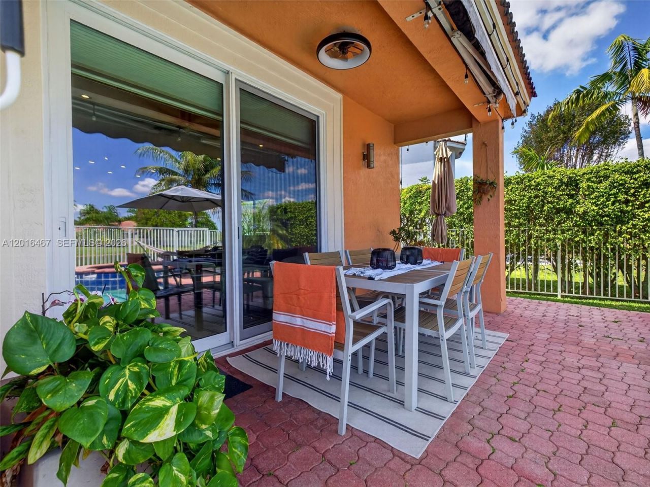250 Conservation Dr, Weston, FL 33327 Photo