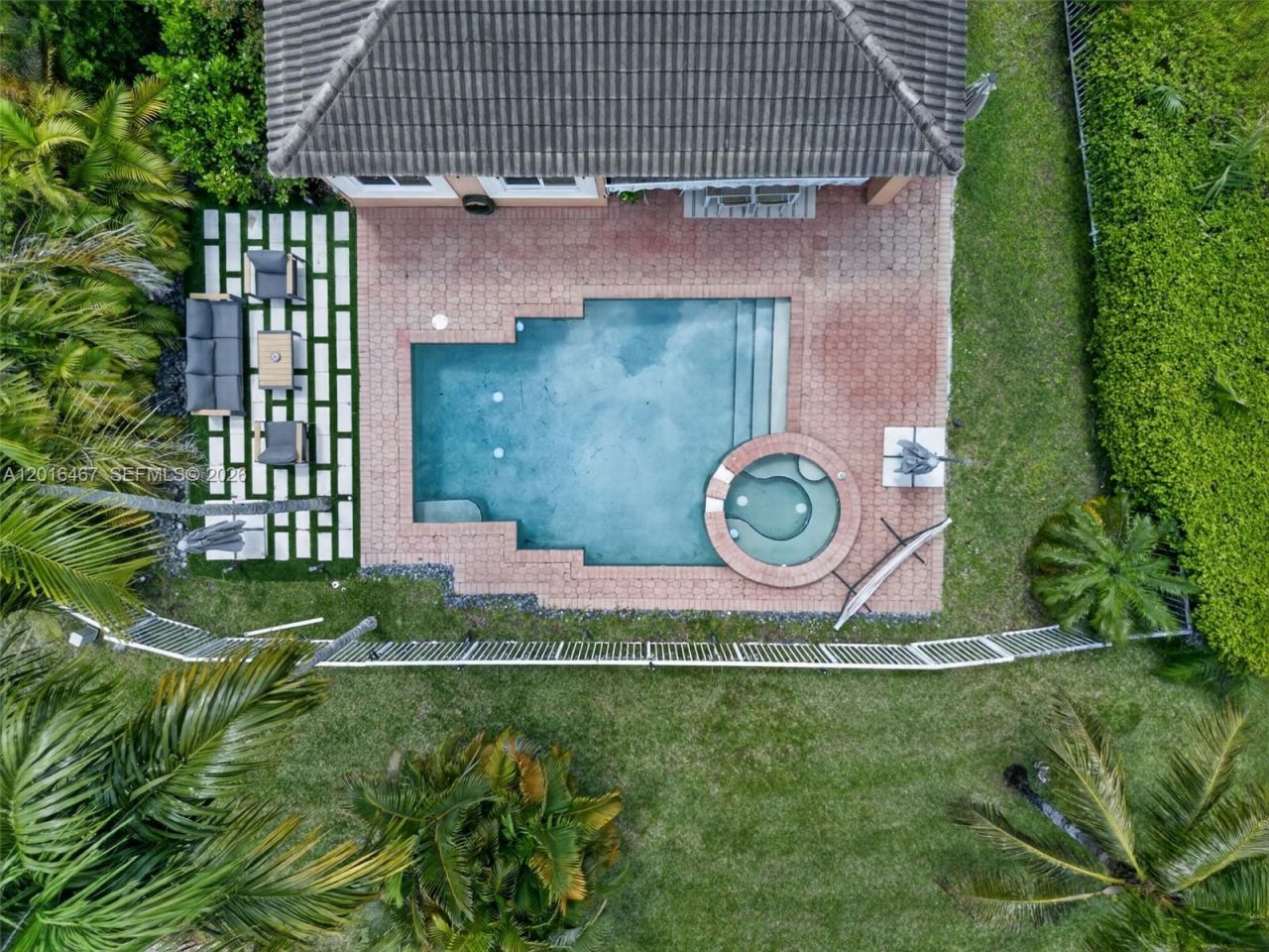 250 Conservation Dr, Weston, FL 33327 Photo