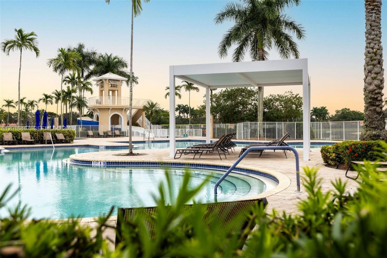 250 Conservation Dr, Weston, FL 33327 Photo