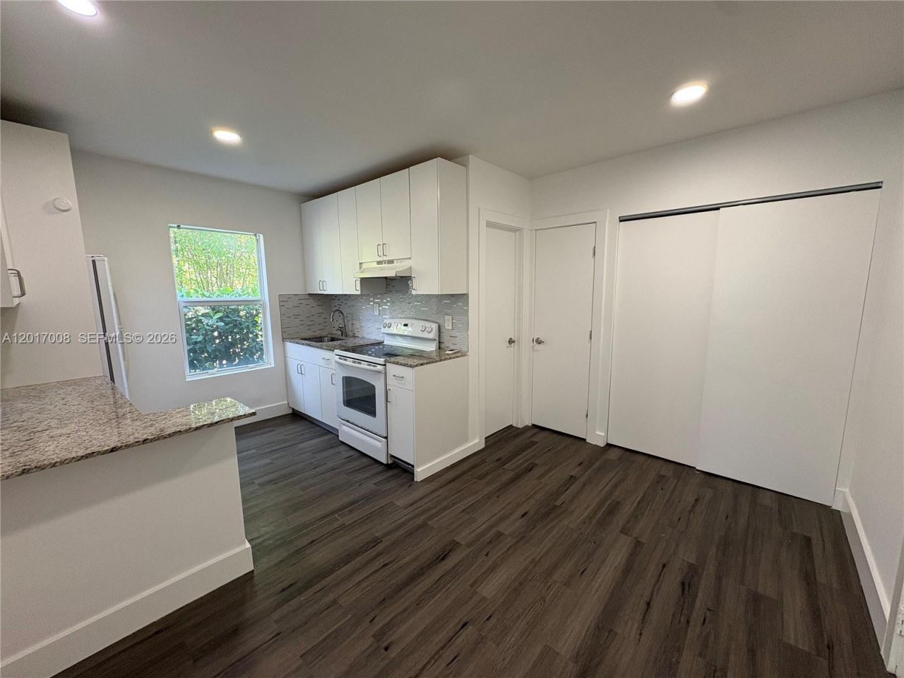 3237 SW 4th St , Unit 4, Miami, FL 33135 Photo