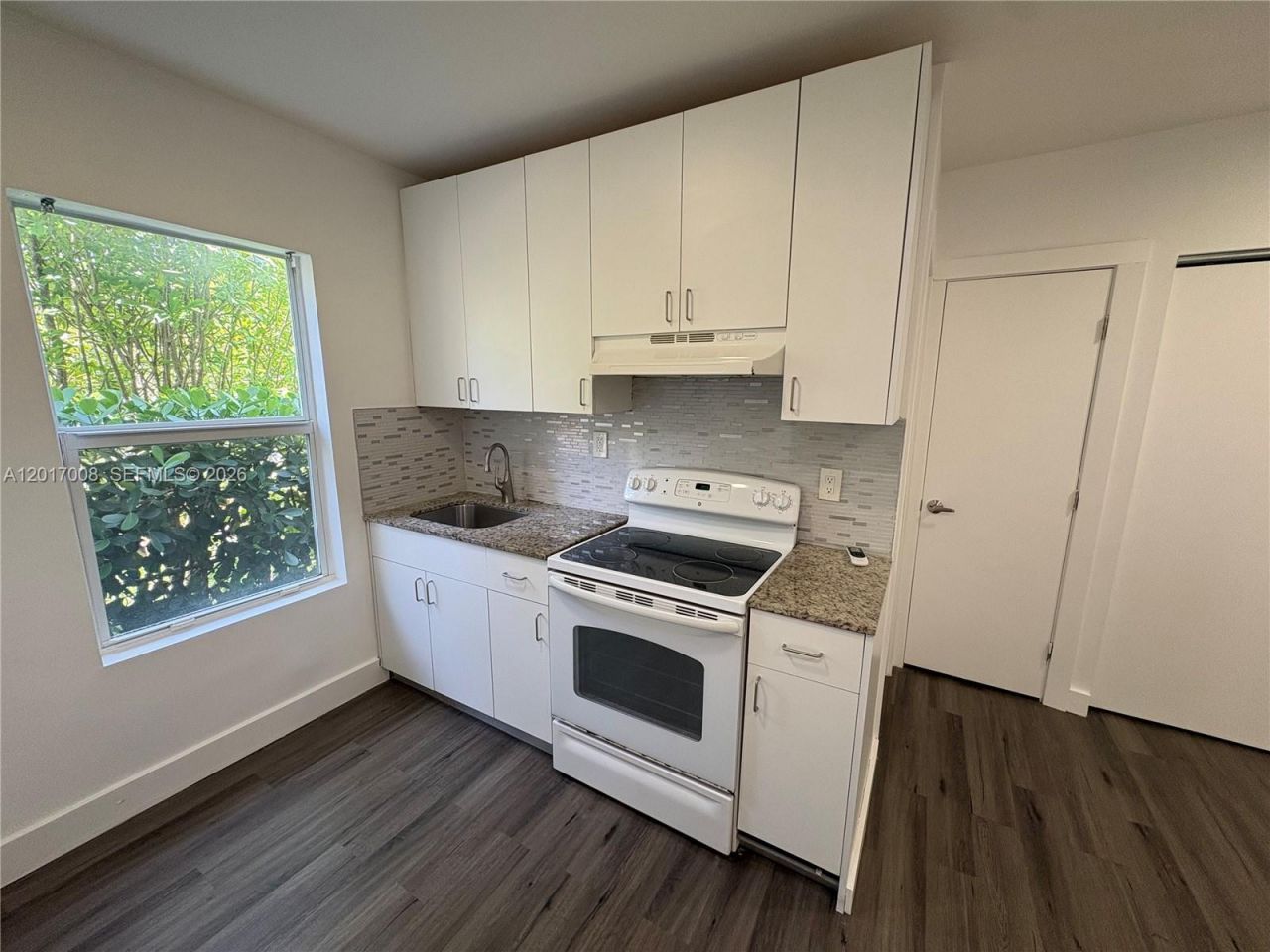3237 SW 4th St , Unit 4, Miami, FL 33135 Photo