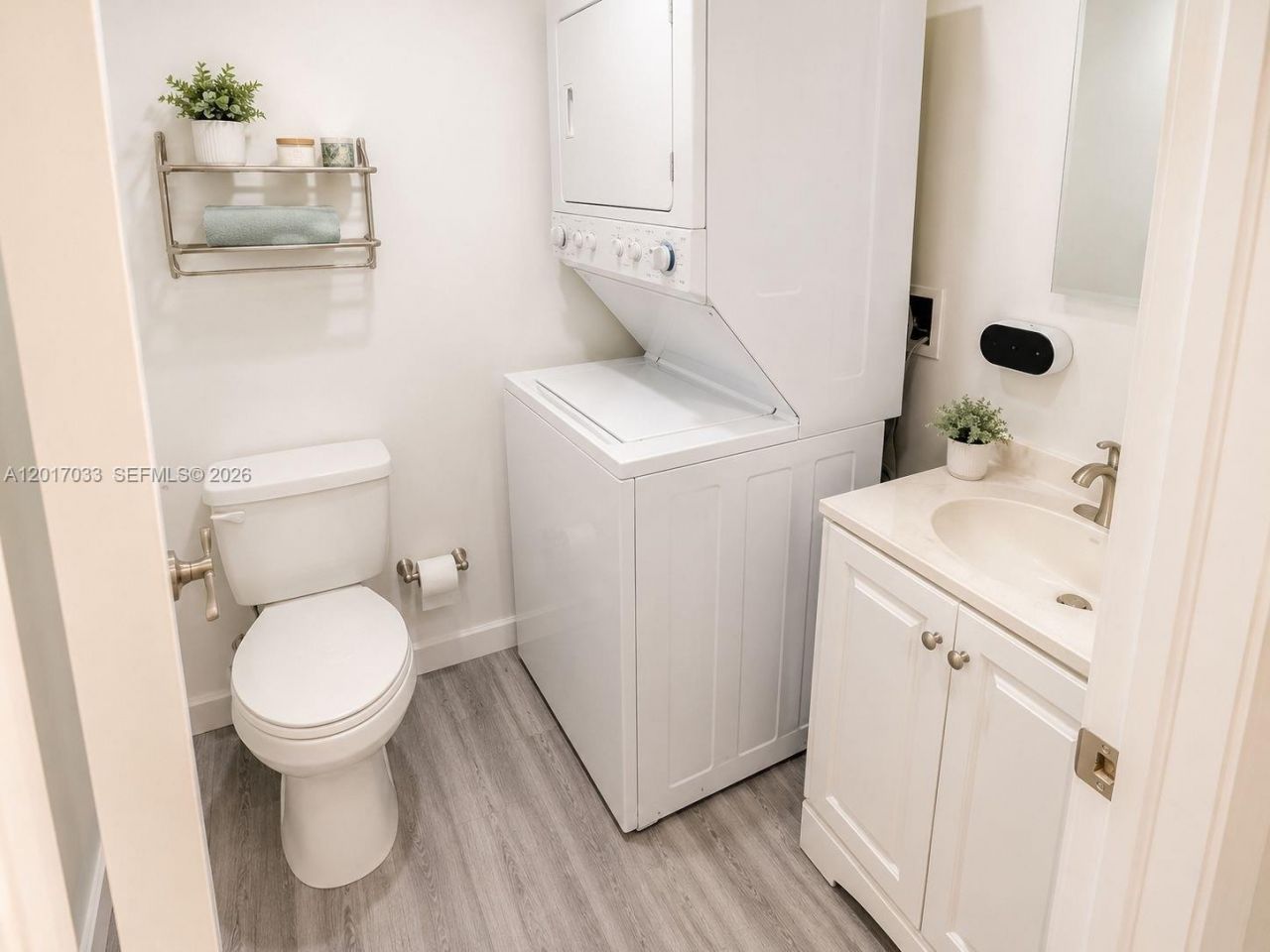 201 180th Dr, Unit 107, Sunny Isles Beach, FL 33160 Photo