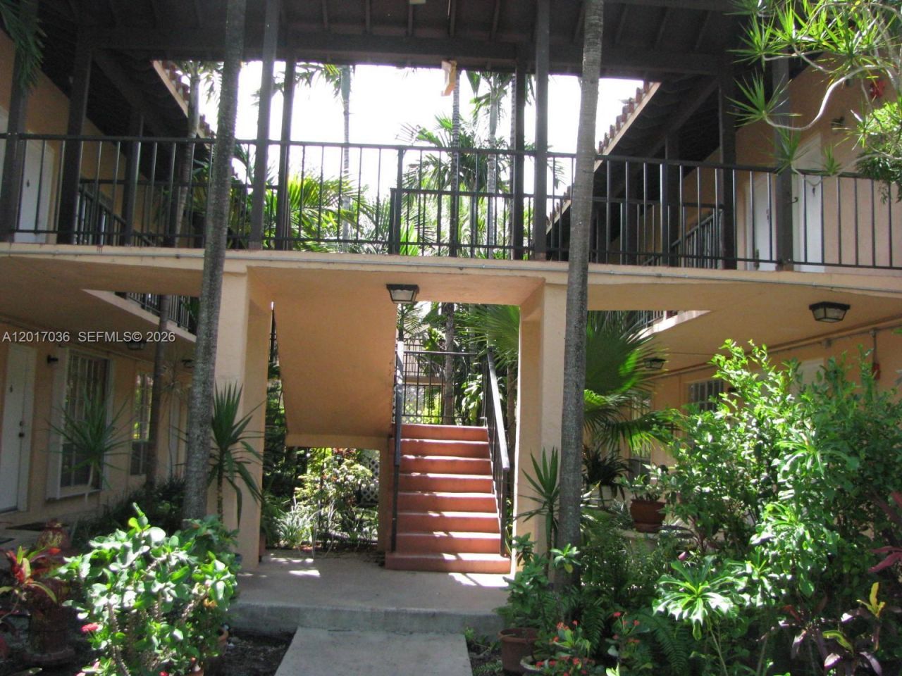 10832 N Kendall Dr, Unit U11, Miami, FL 33176 Photo