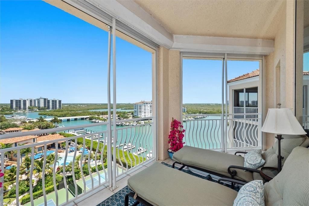 425 Dockside Dr, Unit PH-1, Naples, FL 34110 Photo