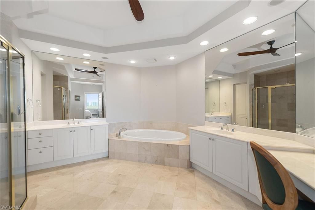 425 Dockside Dr, Unit PH-1, Naples, FL 34110 Photo