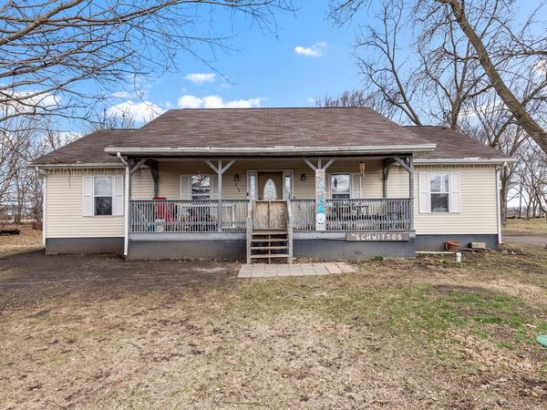 510 W Railroad Street, Lamoille, IL 61330