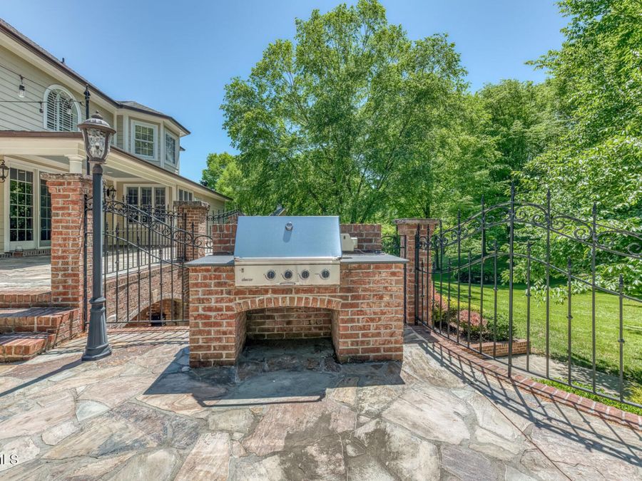 Property Image 102