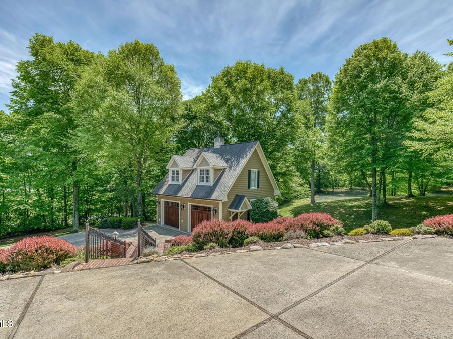 Property Image 106