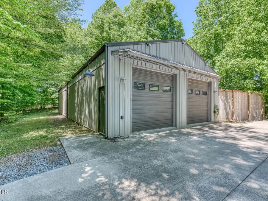 Property Image 123