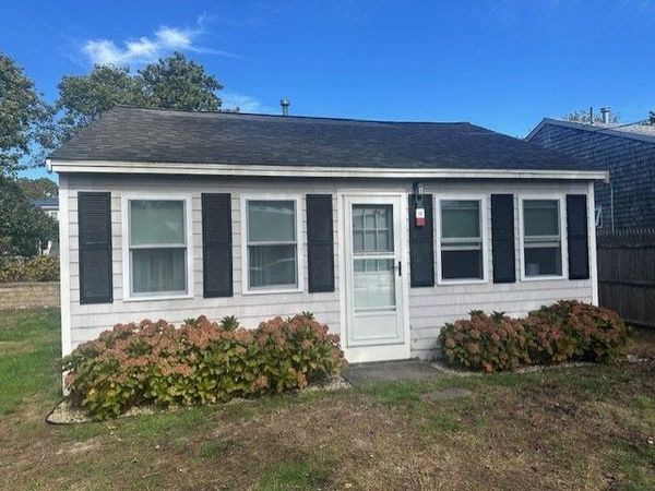 12 Gardiner Lane, Yarmouth, MA 02664