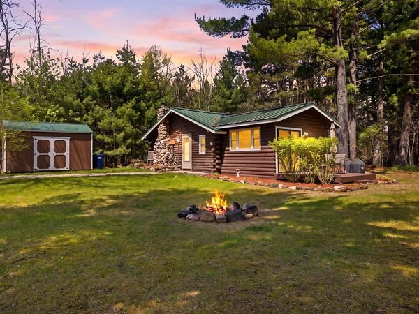 1148 N Gale Drive, Wisconsin Dells, WI 53965