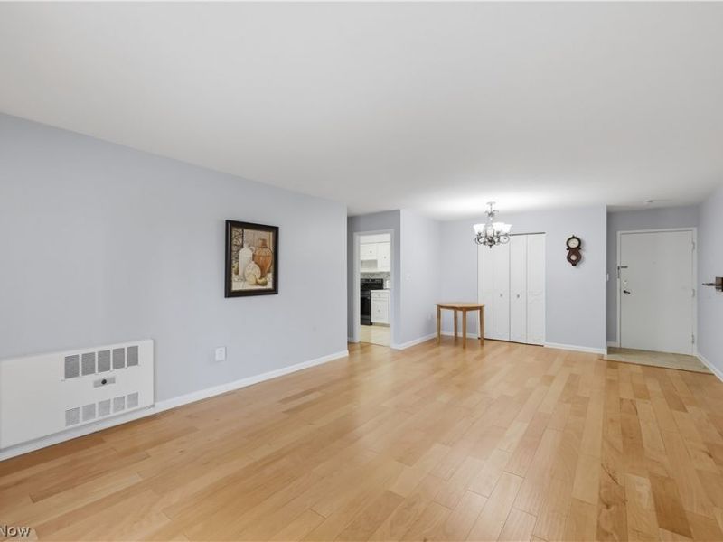 3167 Linden Road, Unit 201, Rocky River, OH 44116 Photo 7
