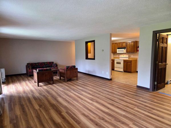 44 Church Street, Unit 3, Lincoln, NH 03251