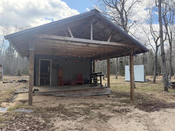 11445 N Chesbrough Lake RD, Newberry, MI 49868