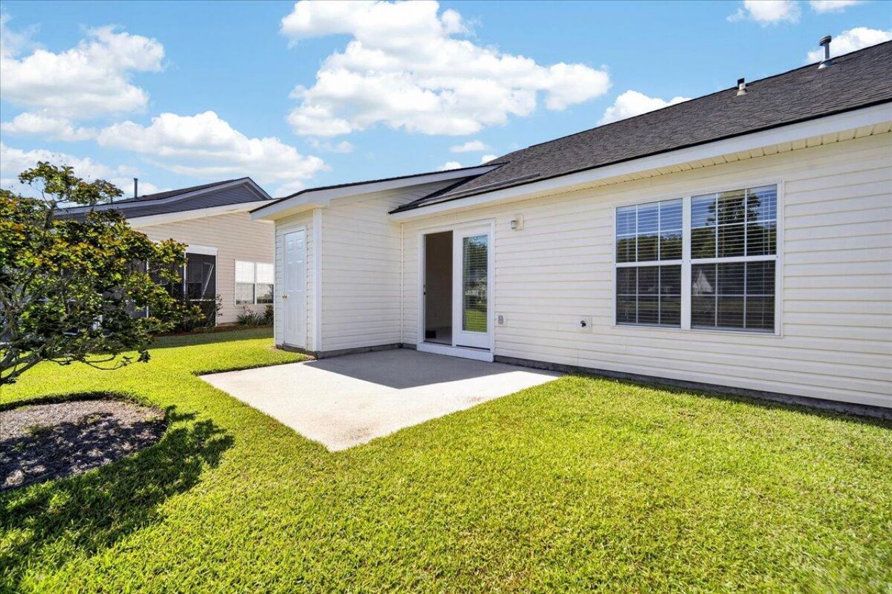 206 Dupont Way Photo 31