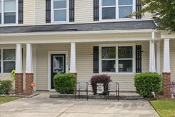 9060 Parlor Drive photo 4