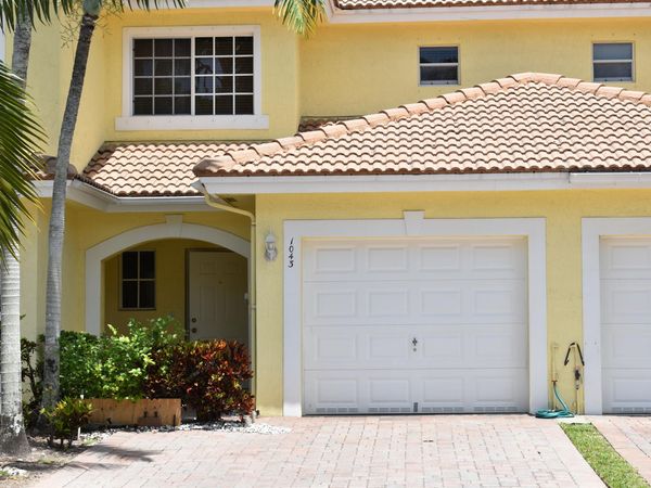 1043 Imperial Lake Road, Lake Belvedere Estates, FL 33413