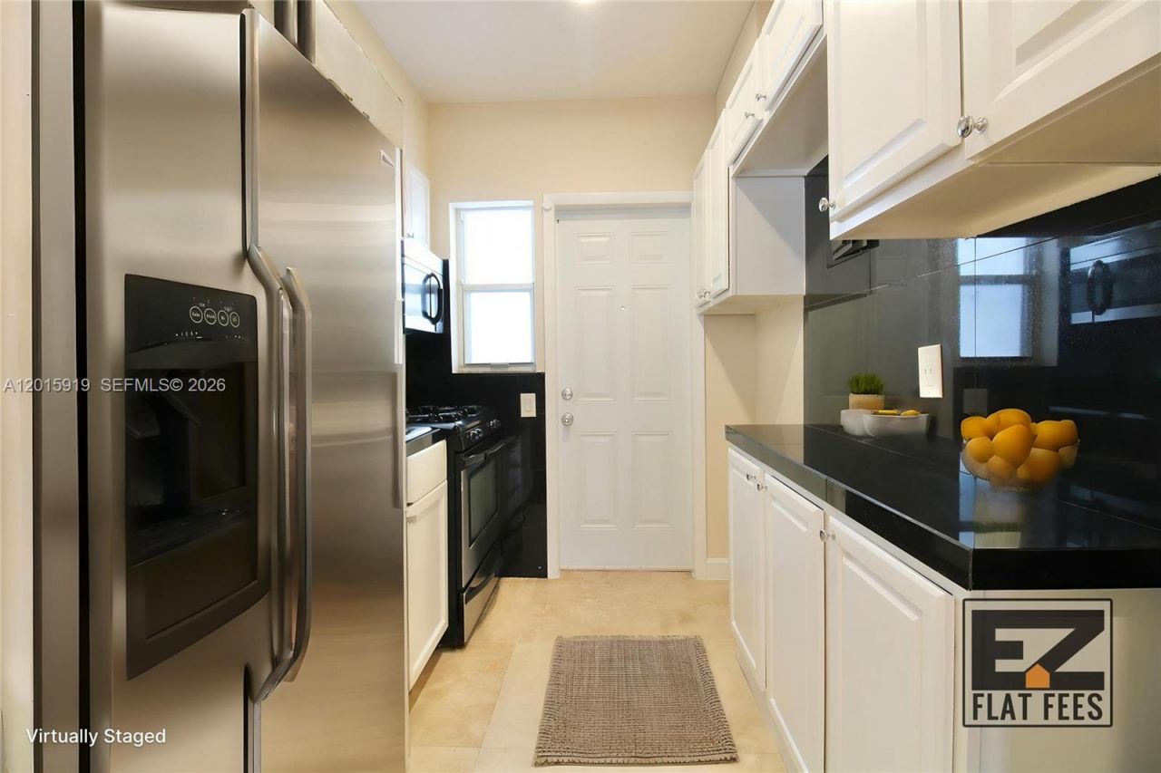 1239 Marseille Dr , Unit 2, Miami Beach, FL 33141 Photo