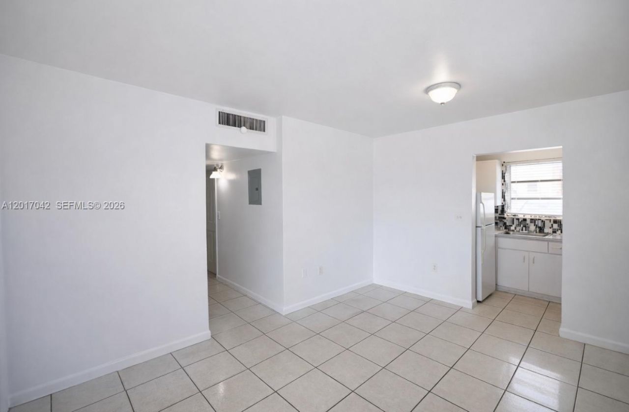 4381 W Flagler St, Unit 3, Miami, FL 33134 Photo