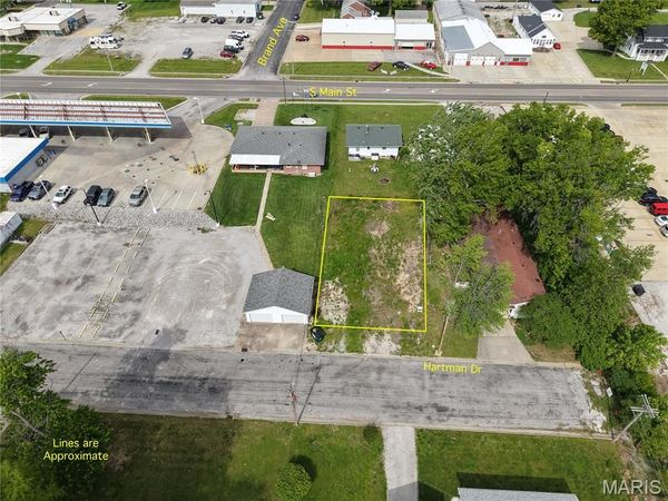 825 Hartman Drive , Red Bud, IL 62278
