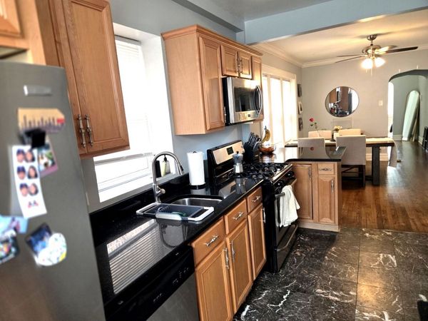 3005 N Kolmar Avenue , Unit 1, Chicago, IL 60641