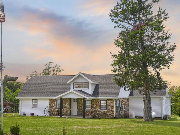 1115 Highlandville Road, Highlandville, MO 65669