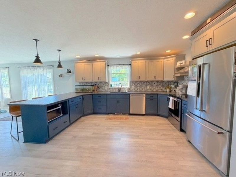 3052 Kerr Drive SE, New Philadelphia, OH 44663 Photo 8