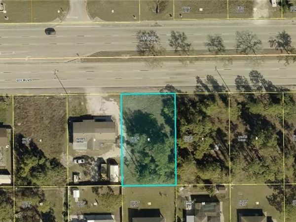 4021 Lee BLVD , LEHIGH ACRES, FL 33971