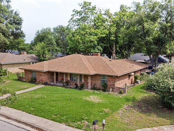 1209 Hanna Circle, DeSoto, TX 75115