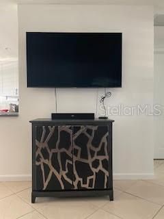 650 Pinellas Point Drive S, Unit 204, Saint Petersburg, FL 33705 Photo