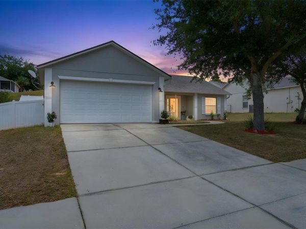 812 SHORE BREEZE WAY, MINNEOLA, FL 34715