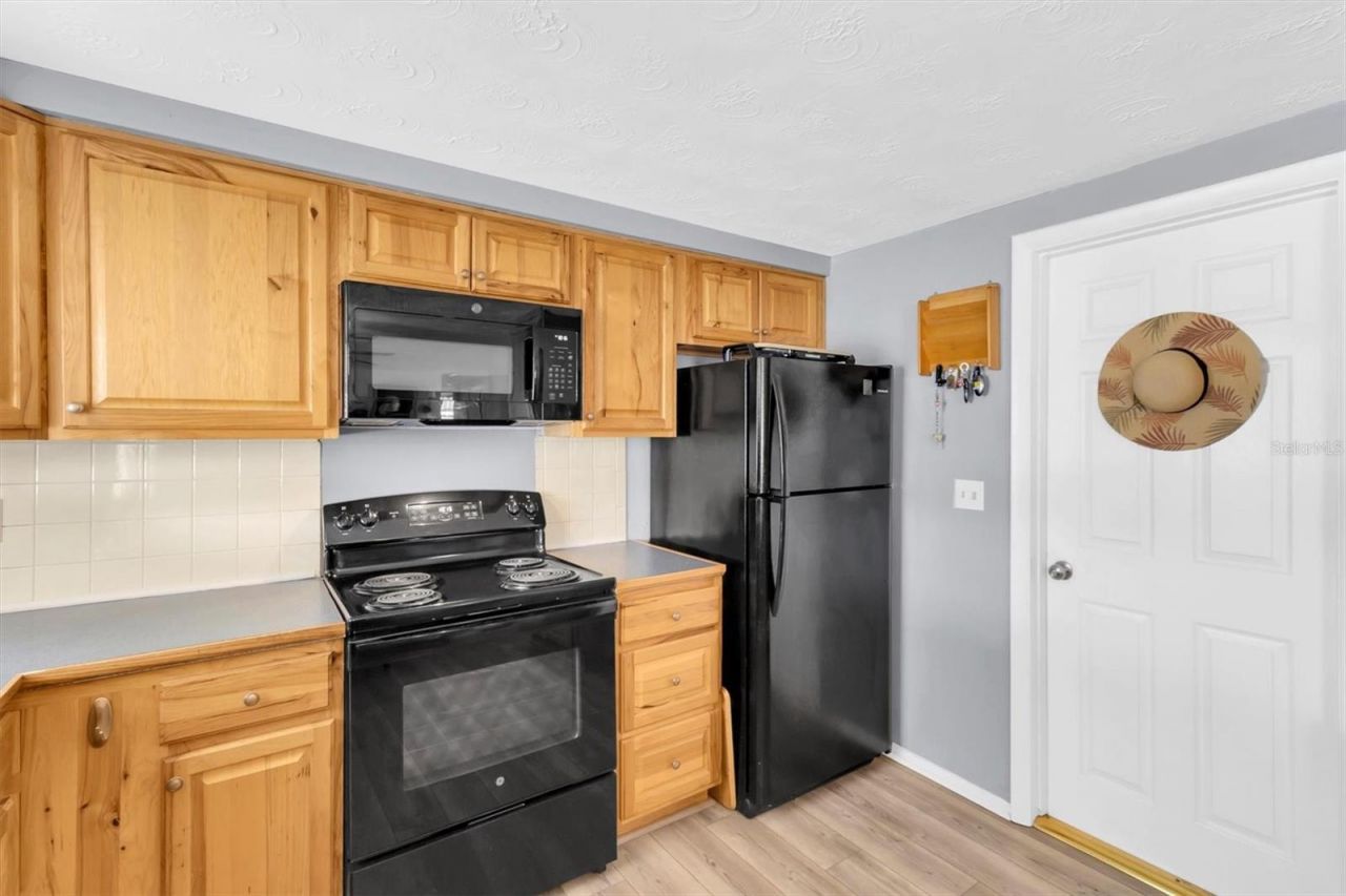 4230 Sunray Drive , Holiday, FL 34691 Photo