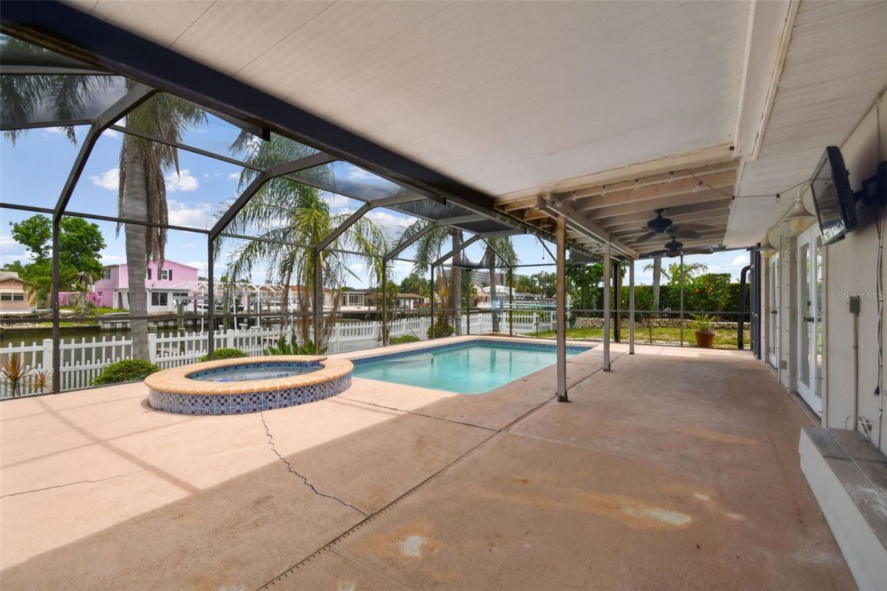 3921 E Eden Roc Circle, Tampa, FL 33634 Photo