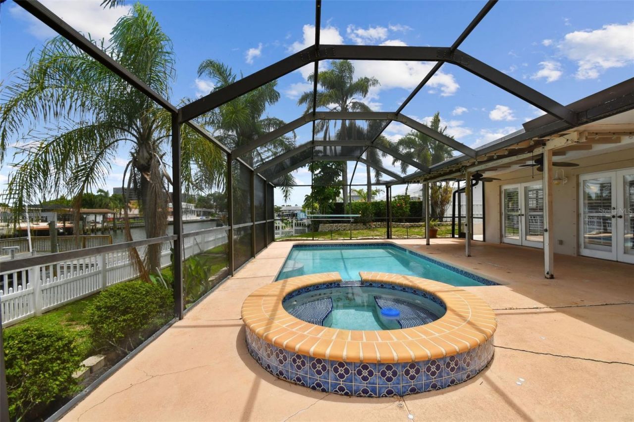 3921 E Eden Roc Circle, Tampa, FL 33634 Photo