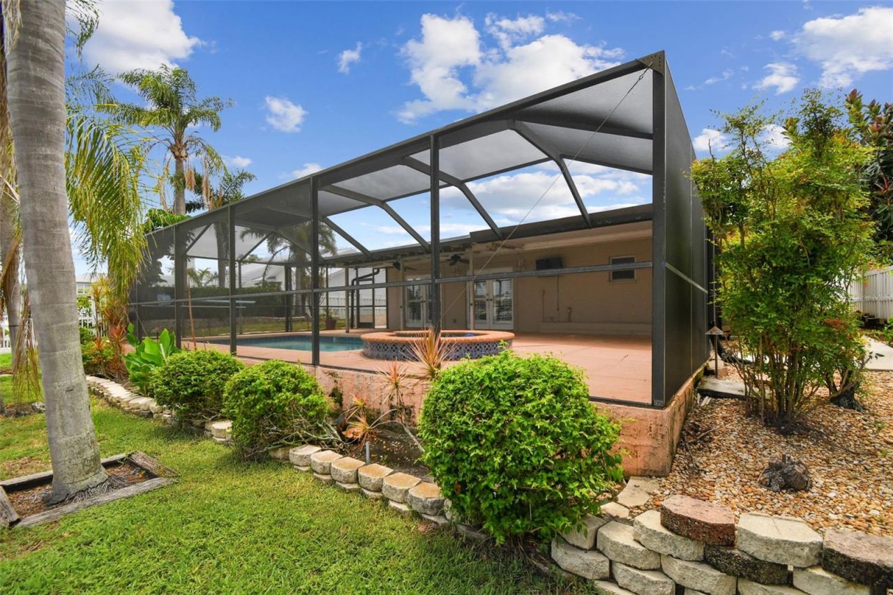 3921 E Eden Roc Circle, Tampa, FL 33634 Photo