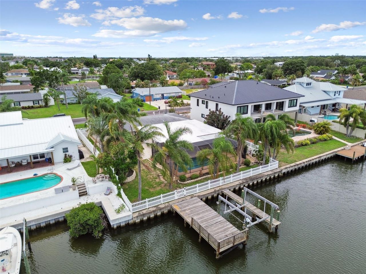 3921 E Eden Roc Circle, Tampa, FL 33634 Photo