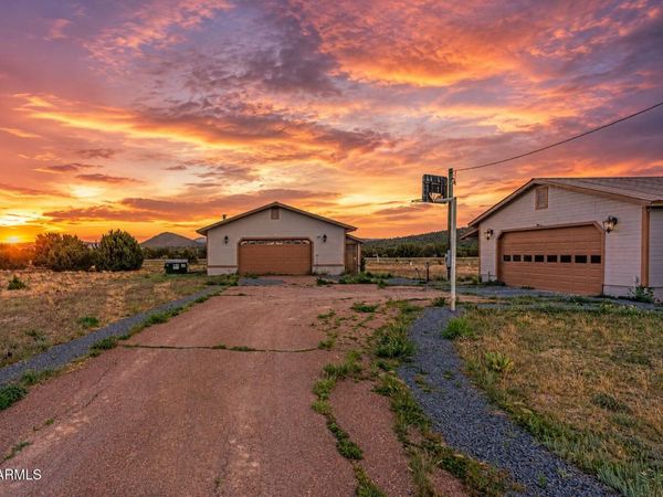 6 ACR 3125, Vernon, AZ 85940