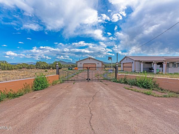 6 ACR 3125, Vernon, AZ 85940