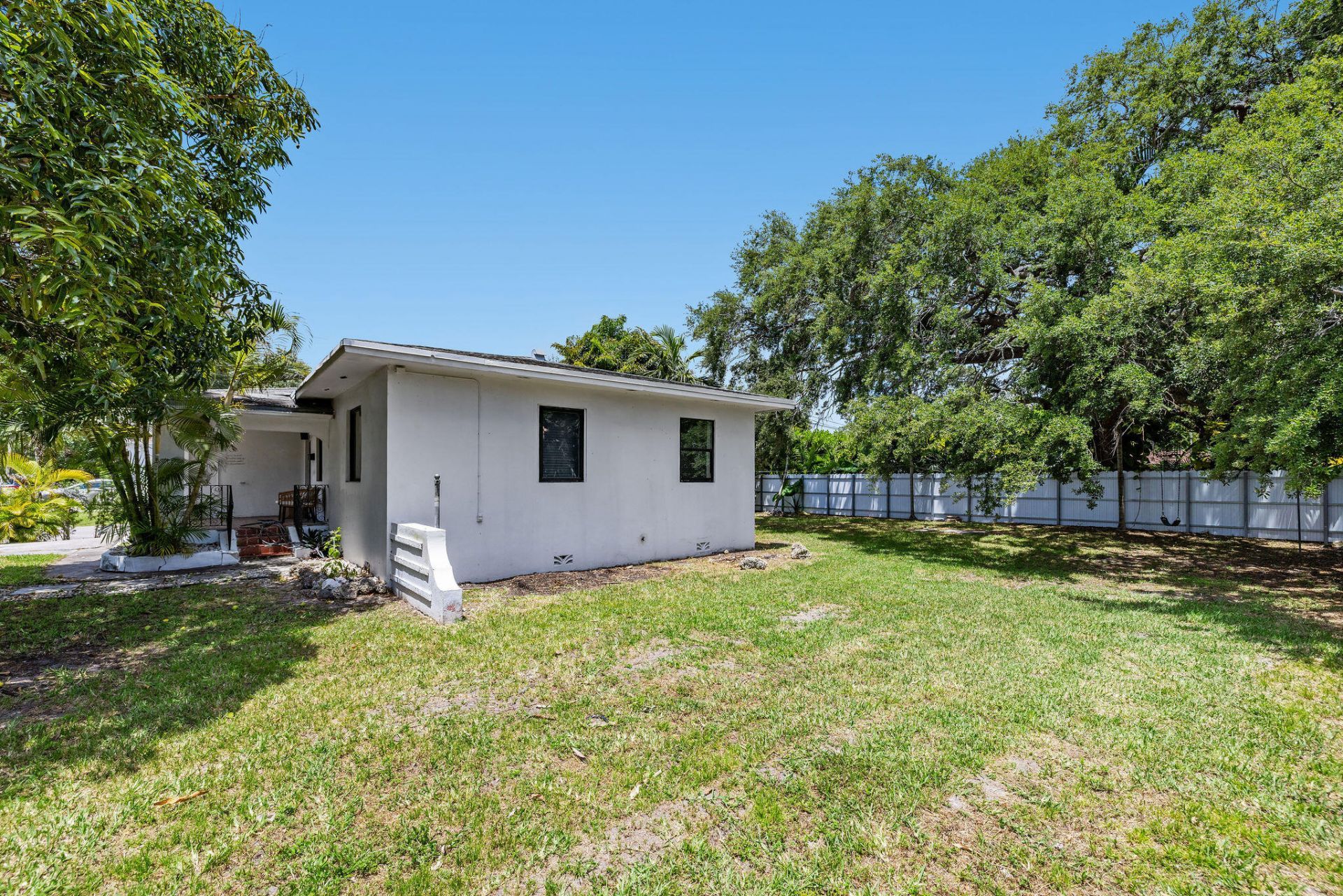 515 NW 88th Street, Unit 1, El Portal, FL 33150 Photo
