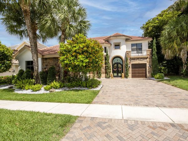 3581 Collonade Drive, Wellington, FL 33449