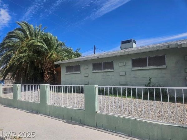 1212 Eleanor Avenue , Las Vegas, NV 89106