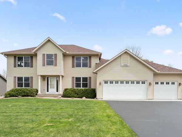 12366 Buckthorn Trail, Rogers, MN 55374