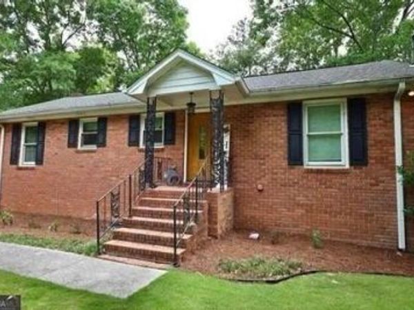 5566 Fisherman Court, Villa Rica, GA 30180
