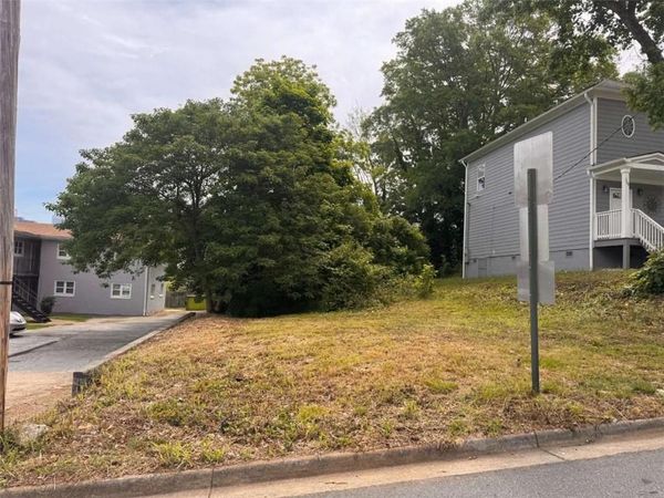399 Sunset Avenue , Atlanta, GA 30314