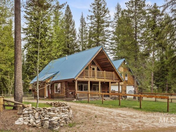 12824 Hereford Road, Donnelly, ID 83615