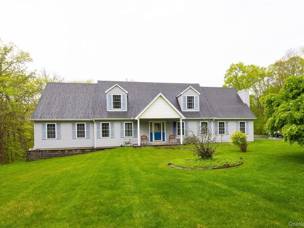 79 E Forest Trail , Hopewell Junction, NY 12531